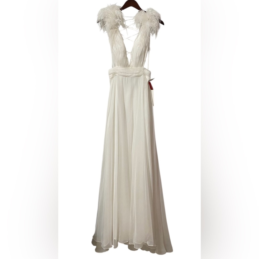 NWT Mac Duggal White Plunge Ostrich Feather Gown Dress 68113 Size 4 - Picture 5 of 8